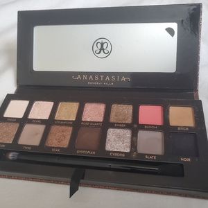 Anastasia Beverly Hills Sultry Eyeshadow Palette